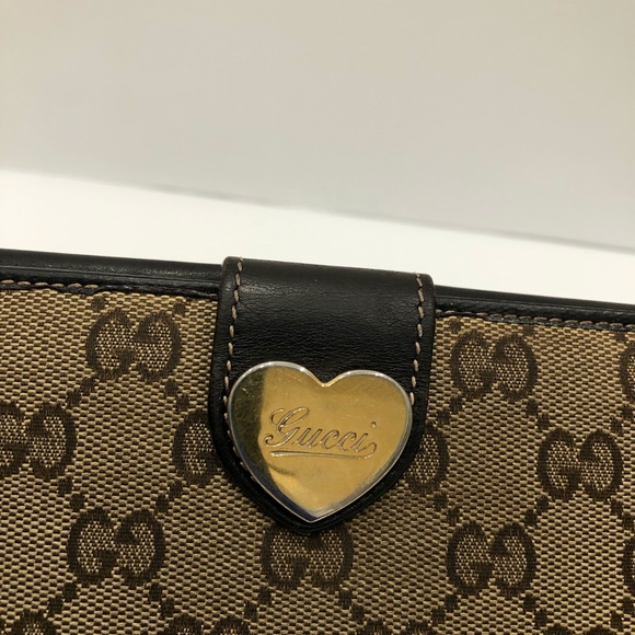 Gucci Brown GG Canvas Heart Plate Long Wallet Sku#84585 (Gently used) - Picture 10 of 16